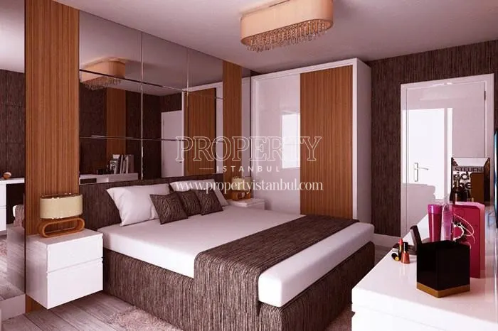 One of the master bedrooms in Perola Residence