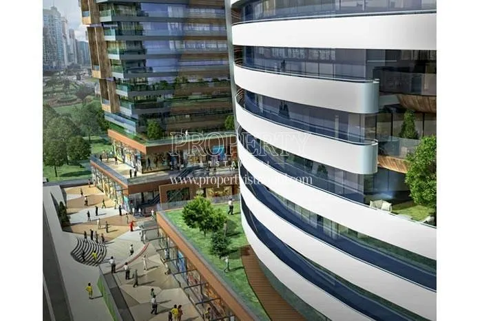Shopping center under the Pirlanta Goztepe residential buildings