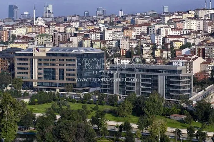 Polat Ofis building from afar