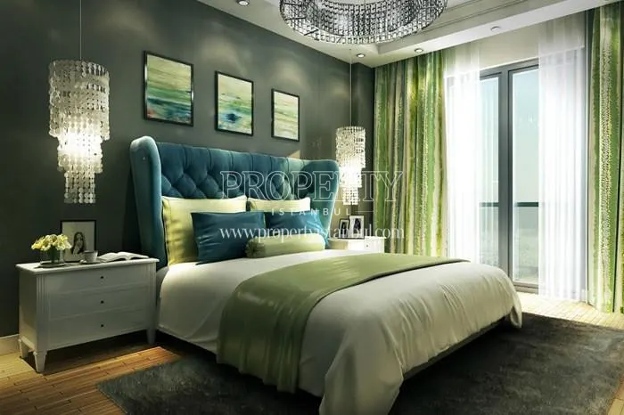 One of the master bedrooms in Portre Metro