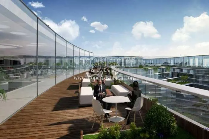 The terrace of the Premier Kampus Ofis building