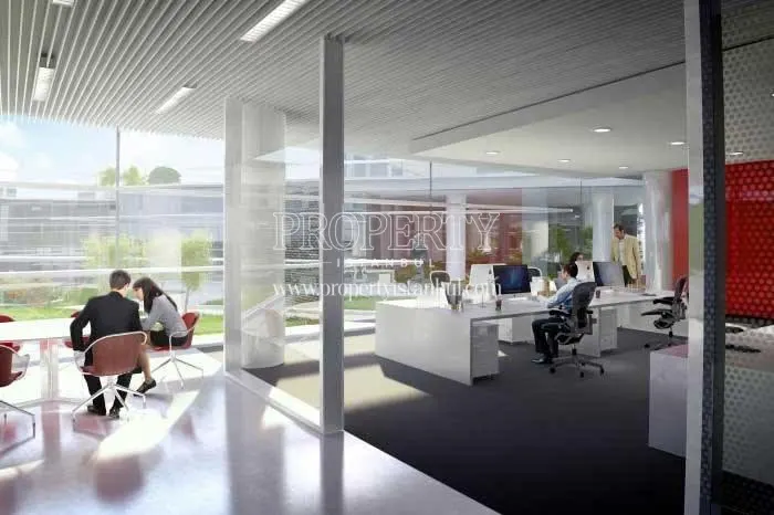 One of the office units in the Premier Kampus Ofis building