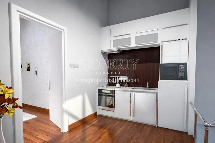 Small kitchen in Quadrom Palas