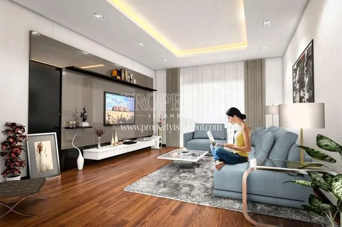Two women studying in the living room in Quadrom Palas