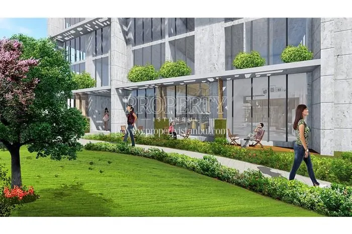Walking track in the Rotamavi Kartal compound