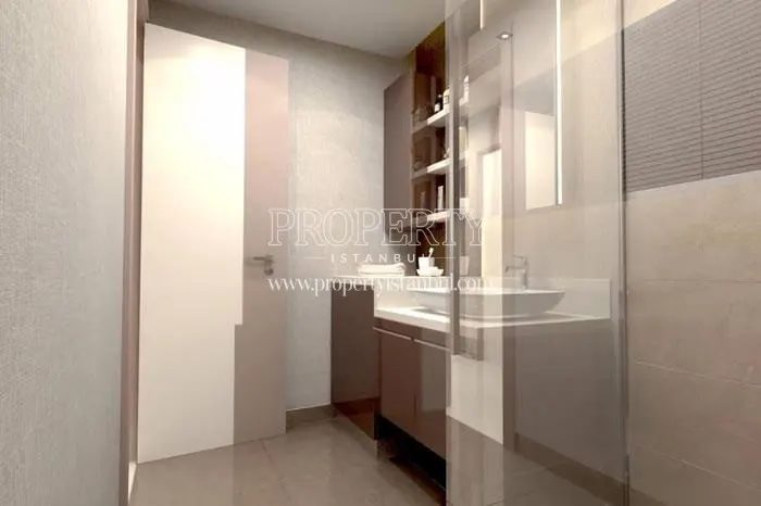 One of the bathrooms in Royal Garden Kartal