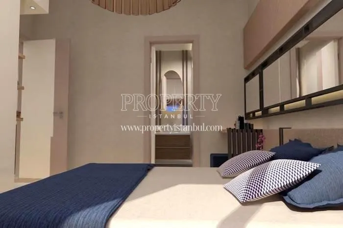 One of the bedrooms in Royal Garden Kartal