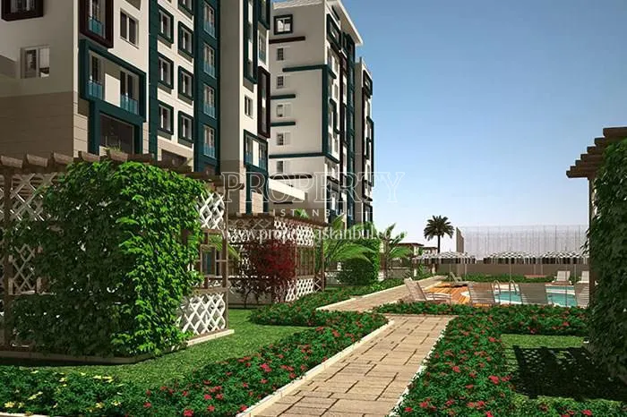 The swimming pool in Ruya Prestij Residence