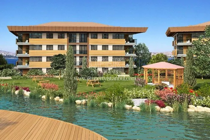 The lagoon in the Safahat Istanbul compound