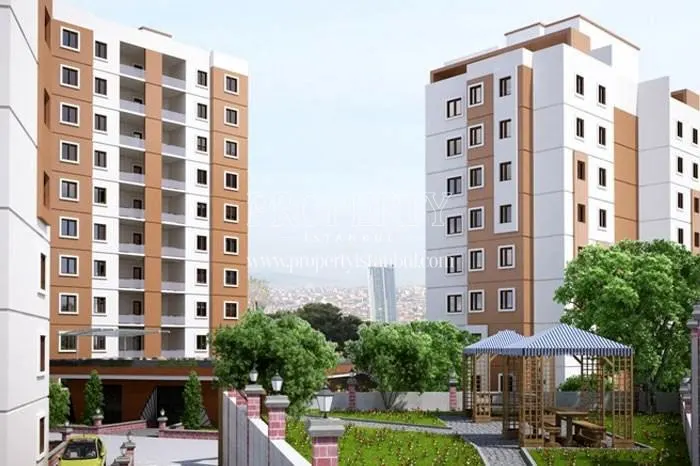 The garden of the Sakli Vadi Kartal compound