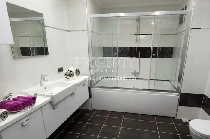 Wide bathroom in Sakli Vadi Konaklari