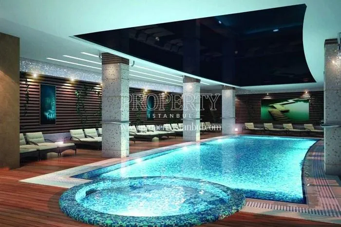 Indoor swimming pool in Saloon Residence