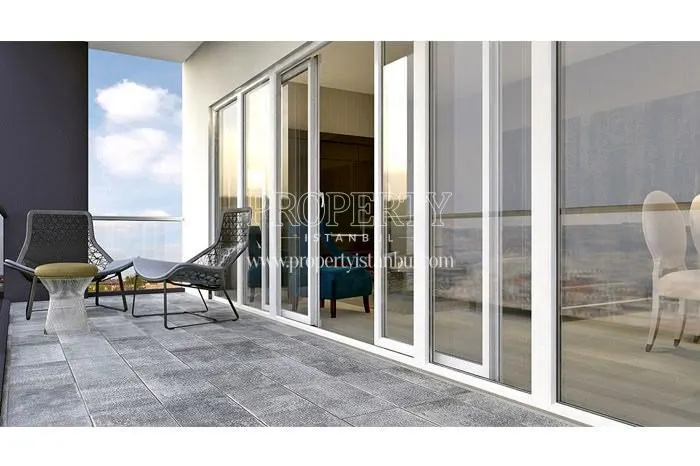 One of the apartments with a balcony in the Saral 107 compound