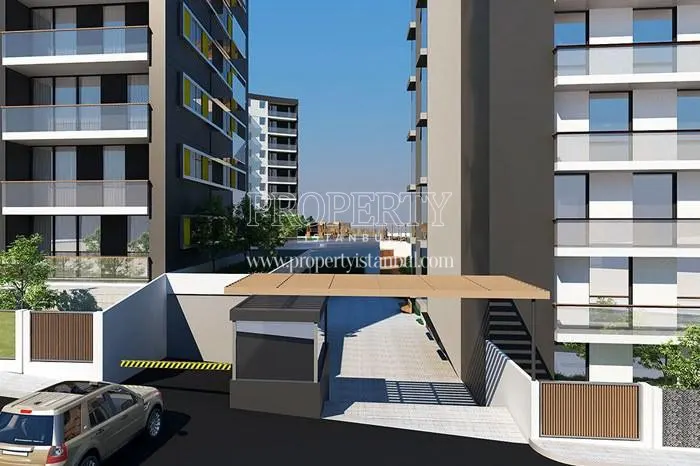 The compound entrance of Saral 107