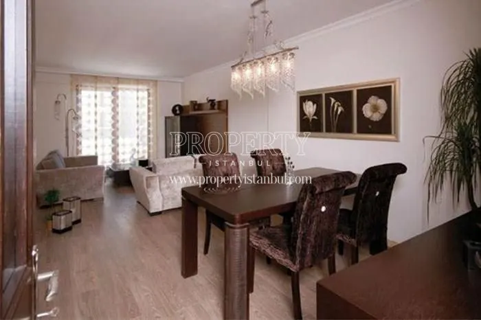 A living room in Sari Evler