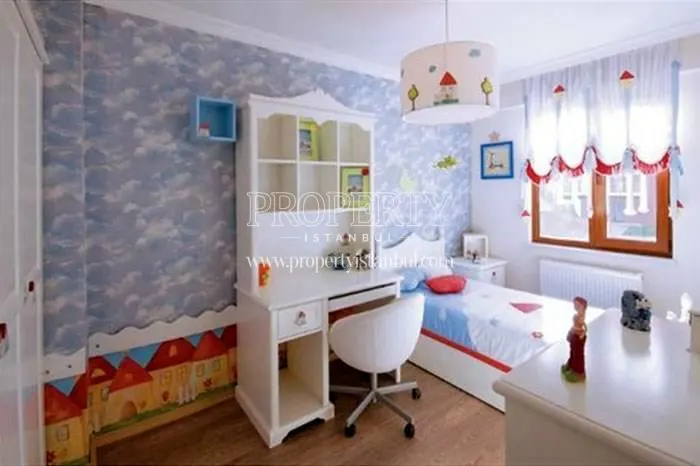 A small bedroom in Sari Evler