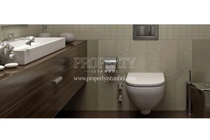 Small water closet in Seckinler Safir Evleri