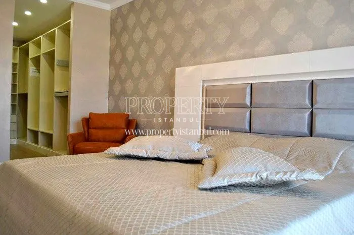 One of the master bedrooms in Sehrigul Konaklari