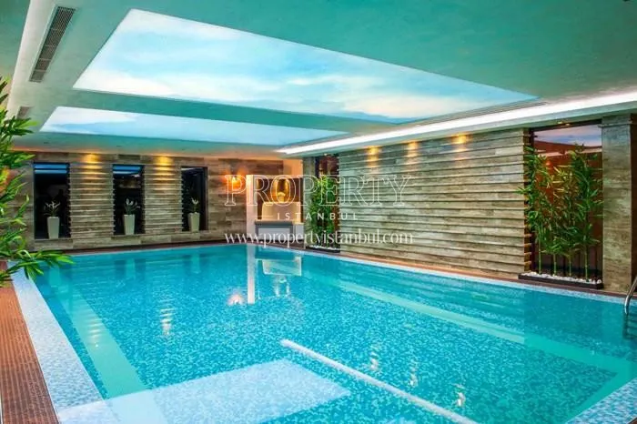 The indoor swimming pool in Sehrigul Konaklari