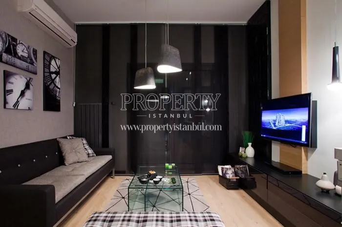 Small living room with an air conditioner in Sembol Istanbul
