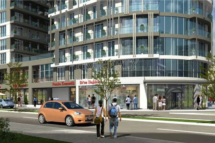 The shopping center under the residential units in Serenity Halkali