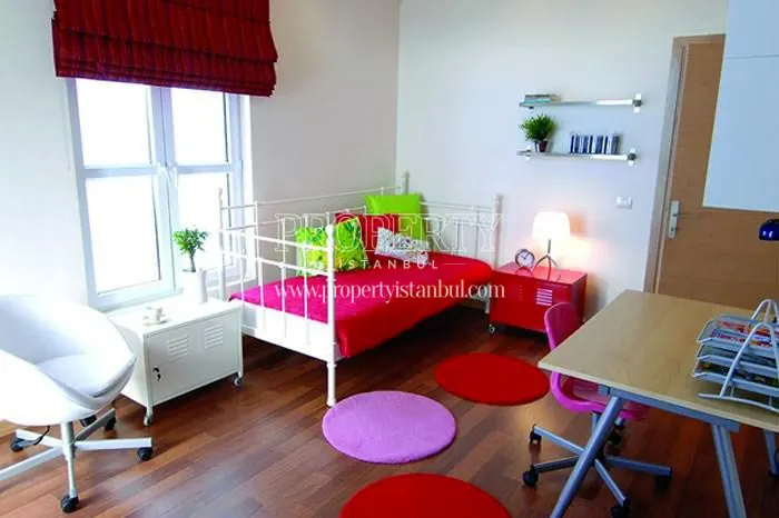 Red kid's bedroom in Starlife Silivri