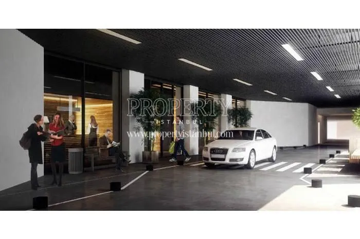 The car which is in front of the Sultan's Residence entrance