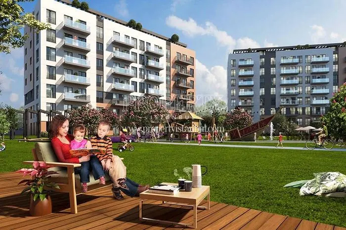 The residents are enjoying themselves in the Sur Yapi Golbahce Evleri landscape