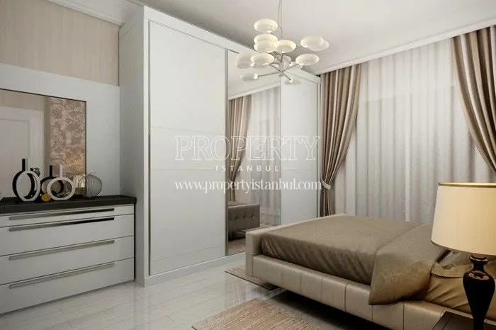 One of the master bedrooms in Tam 8