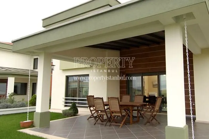 One of the villas in Tepe Park Villalari
