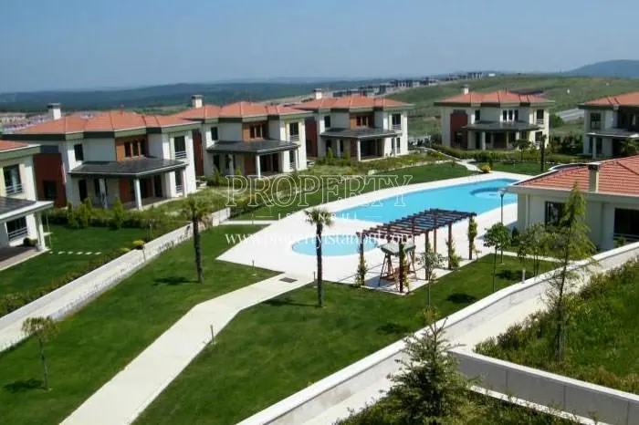 Tepe Park Villalari compound