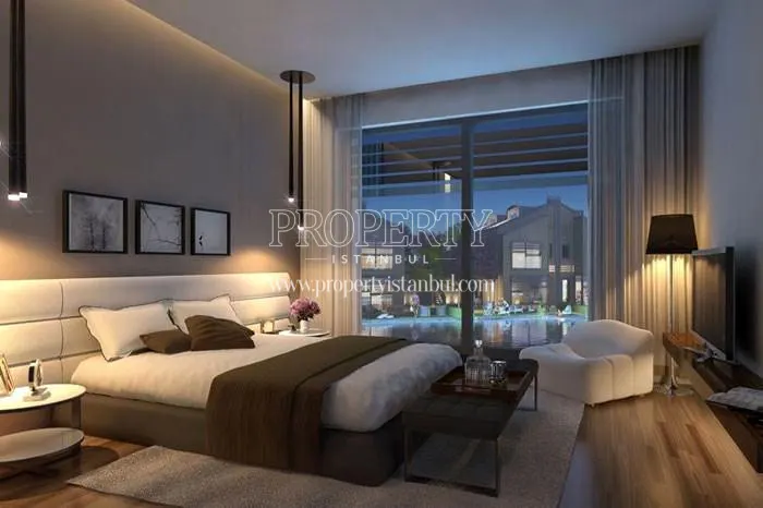 One of the master bedrooms in Terrace Doga