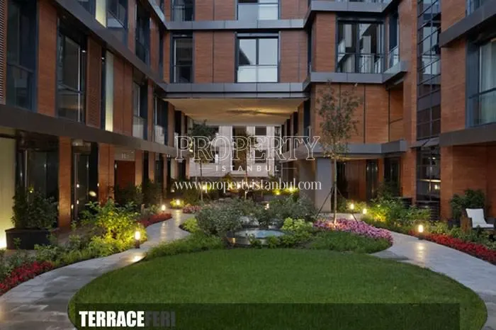 Verdant garden in the Terrace Feri complex