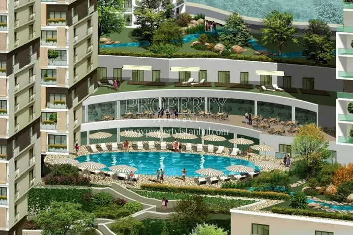 The outdoor swimming pool of Terrace Mix