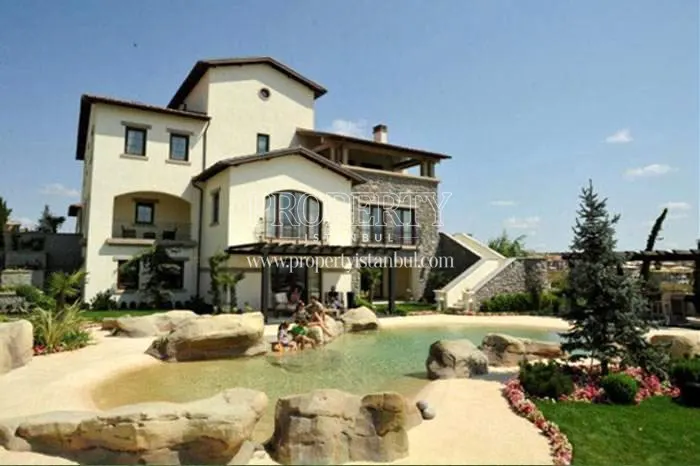 Luxury villa in Toskana Vadisi