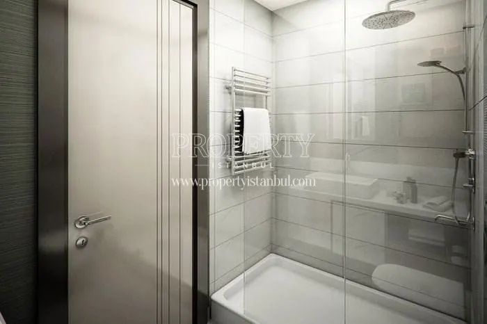 Small bathroom in Toya Vista