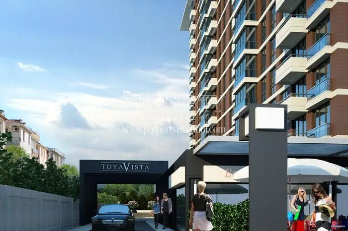 The entrance of Toya Vista