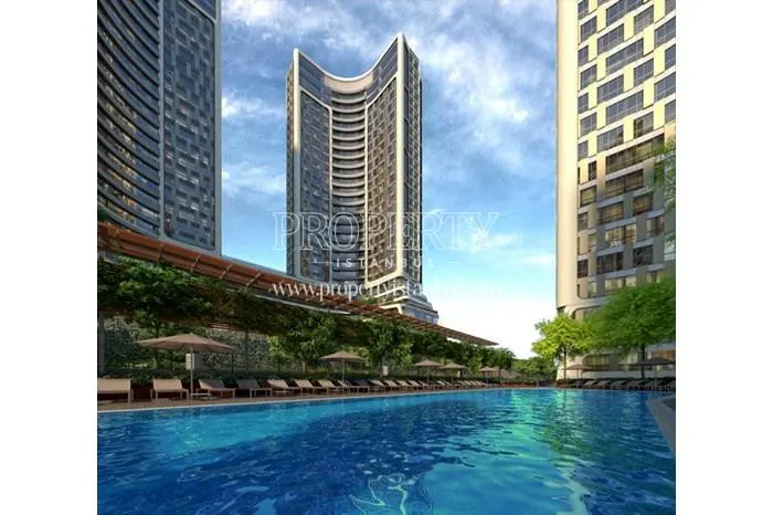 The big swimming pool of the Transform Fikirtepe project