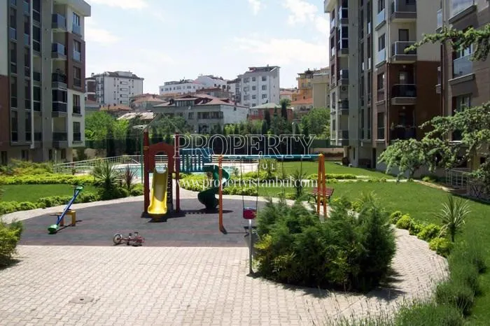The garden of the Tuzla Konaklari 2 compound