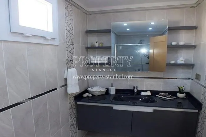 Small black sink in one of the apartments in Vadi Park Konaklari
