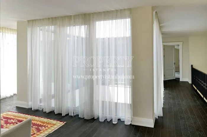 The inside of one of the villas in Valle Lacus