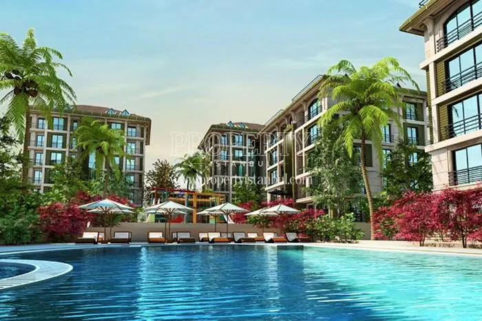 The outdoor swimming pool of Vista Garden compound