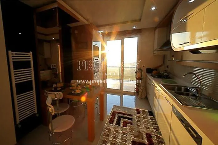 One of the kitchens in Vista Residenza 4
