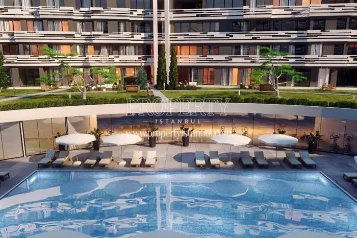 The outdoor swimming pool in WRoof Kurtkoy