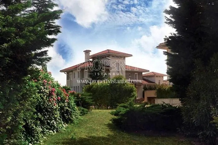 West Wall Marina Villalari project