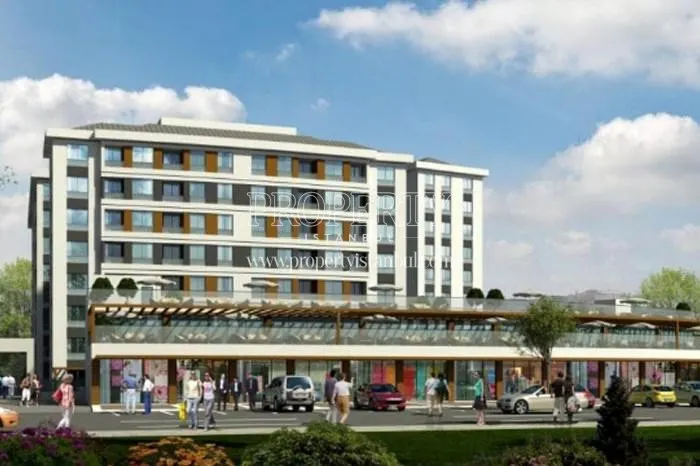 The shopping center in front of the White House Istanbul building