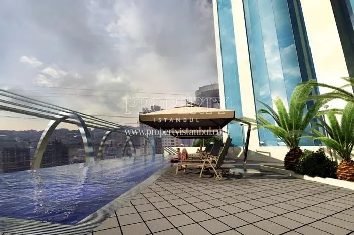 Outdoor swimming pool in Wish Istanbul