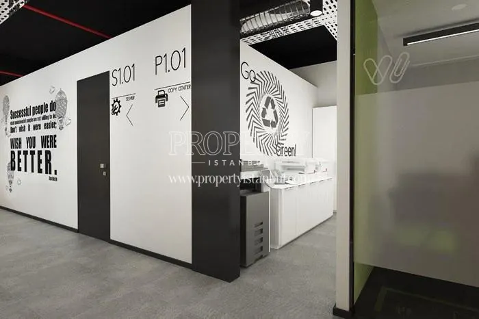 White office unit in WorkLand Maslak