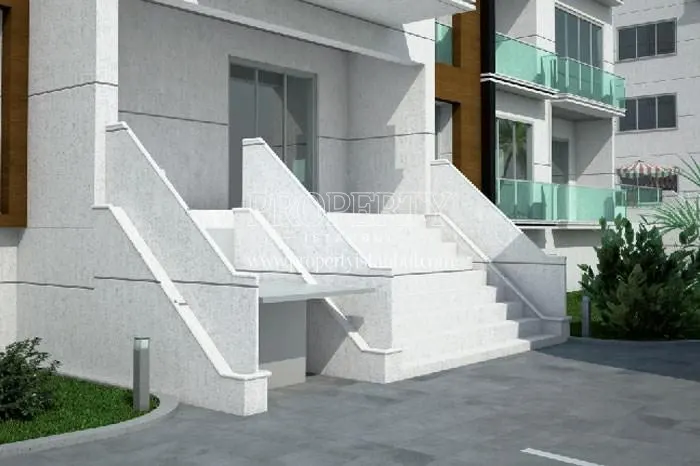 The entrance of one of the Yakacik Life buildings