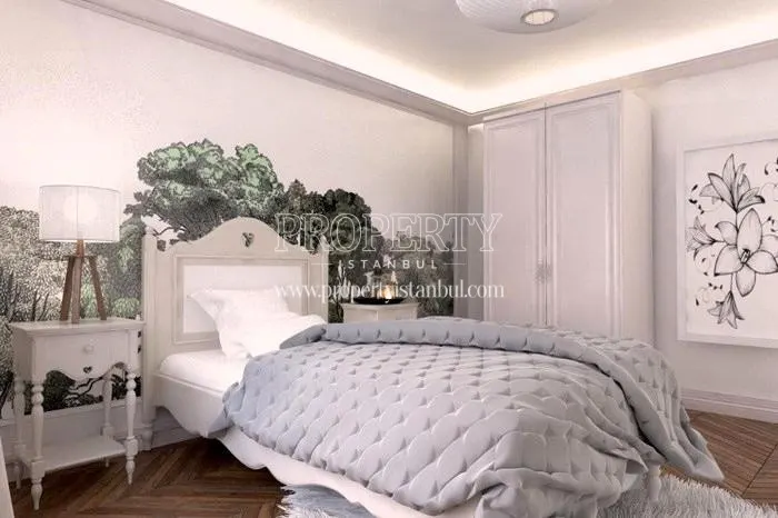 One of the bedrooms in Yor Palas